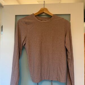 Beyond Yoga Heathered Mauve Crewneck Top